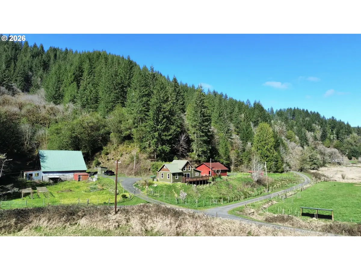 769 Deans Creek Rd, Reedsport, OR 97467 - #1
