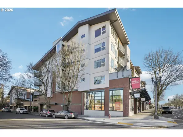 1718 NE 11th Ave #204, Portland, OR 97212