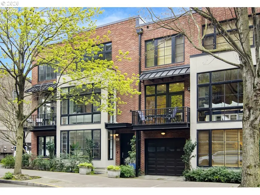 747 NW 11th Ave, Portland, OR 97209 - #1