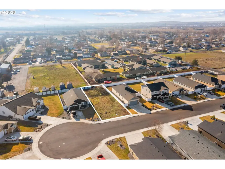 313 Riverwood Ct, Umatilla, OR 97882 - Image #3