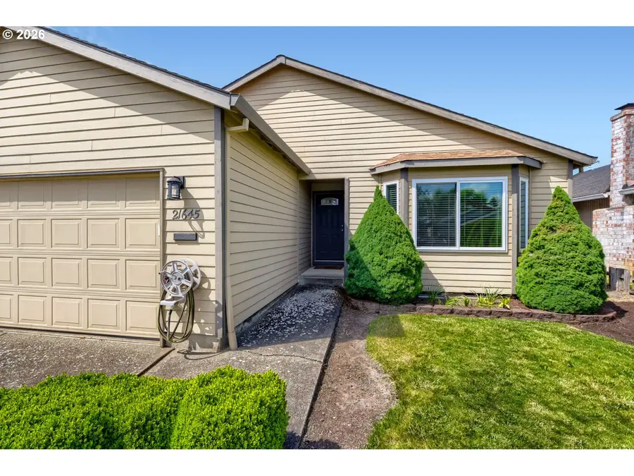 21645 SW Lois St, Beaverton, OR 97003 - #2