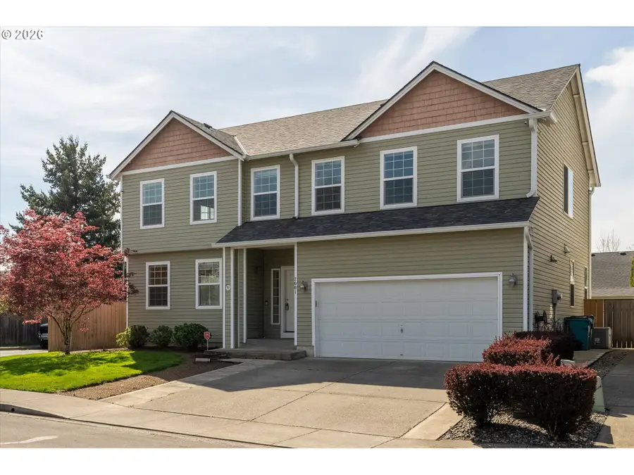 2001 NE 84th St, Vancouver, WA 98665 - #2