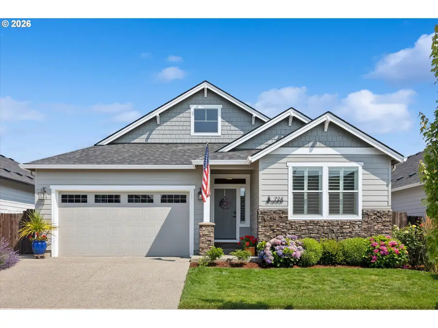 724 SE 36th St, Battle Ground, WA 98604 - #3