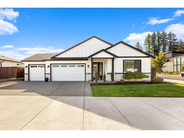 1701 SE 43rd Way, BrushPrairie, WA 98606