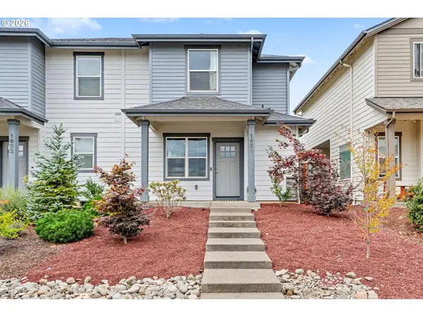 1636 SE Barberry Ave, Dallas, OR 97338