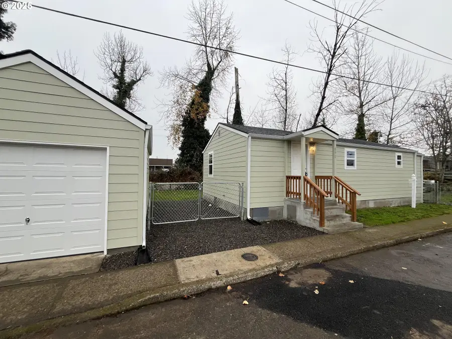 890 25th St Se, Salem, OR 97301 - Image #3