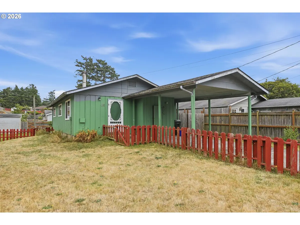 495 N Wasson St, Coos Bay, OR 97420 - #1