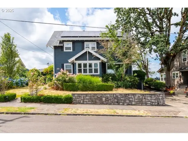 909 Center St, OregonCity, OR 97045