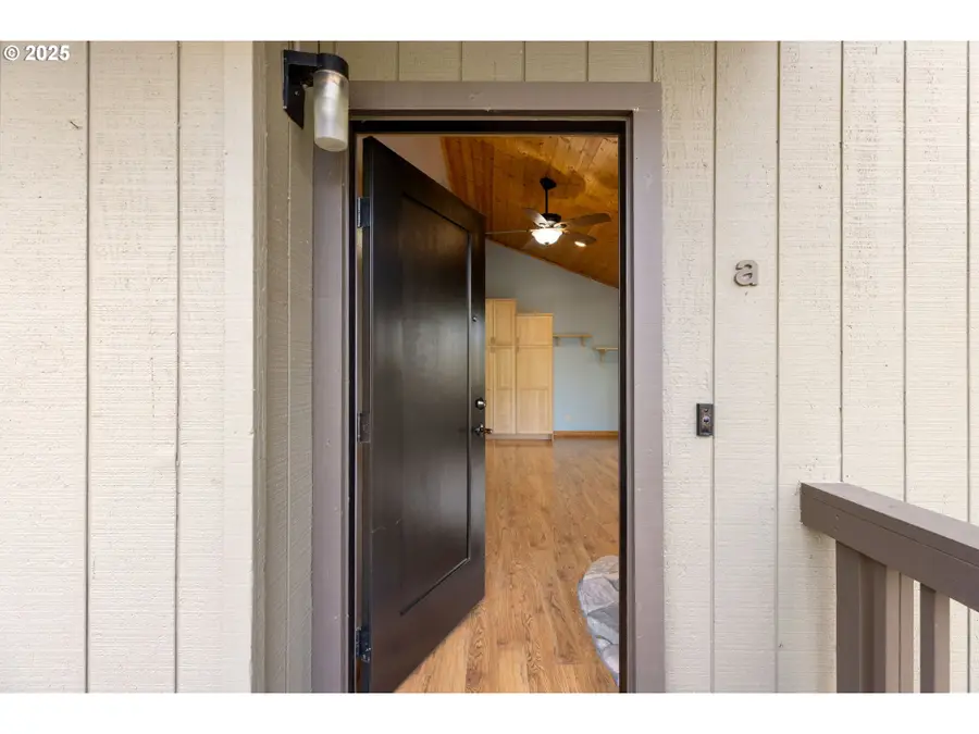 7734 SW Barnes Rd #A, Portland, OR 97225 - #3