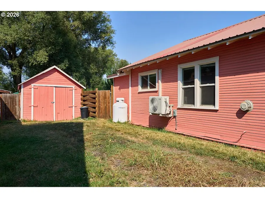 502 Depot St, Enterprise, OR 97828 - #2