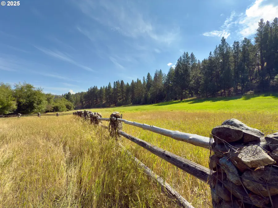 26272 Pine Creek Rd, Johnday, OR 97845 - Image #3