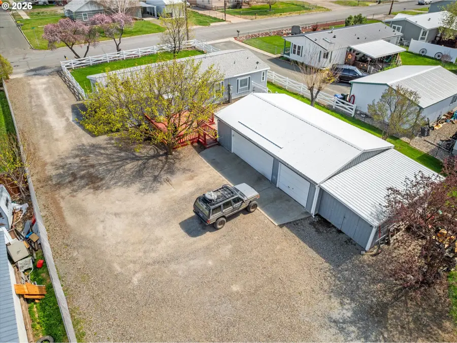 775 4th St, Baker City, OR 97814 - #2