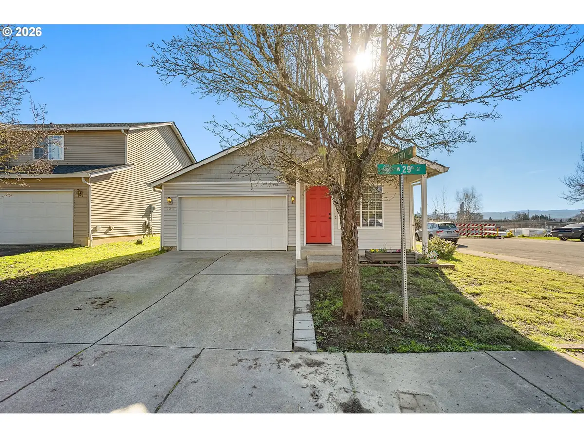 1211 W 29th St, Vancouver, WA 98660 - #1