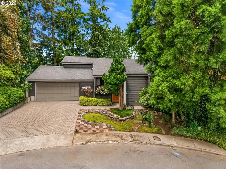 1111 NW Satara Ct, Salem, OR 97304 - #3