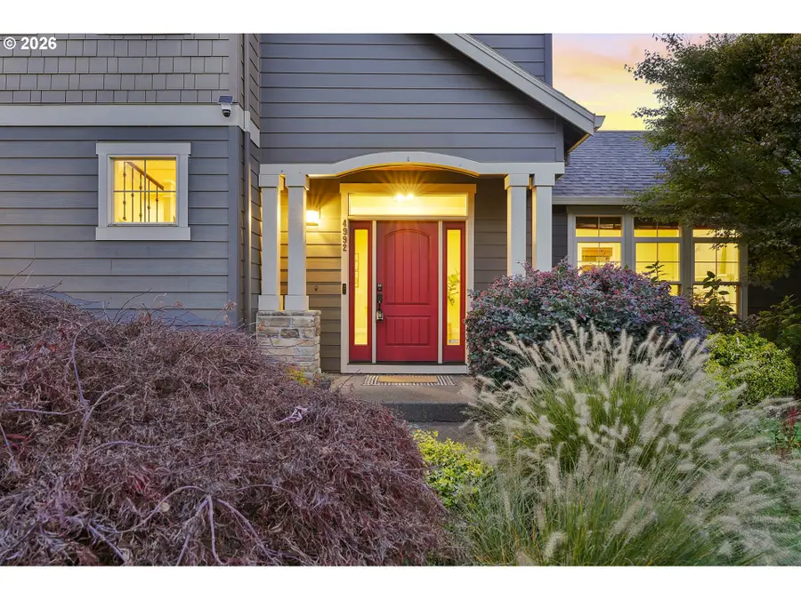 4992 Summit St, West Linn, OR 97068 - #2