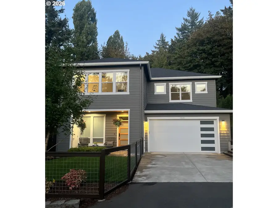 9228 SW 50th Ave, Portland, OR 97219 - #2