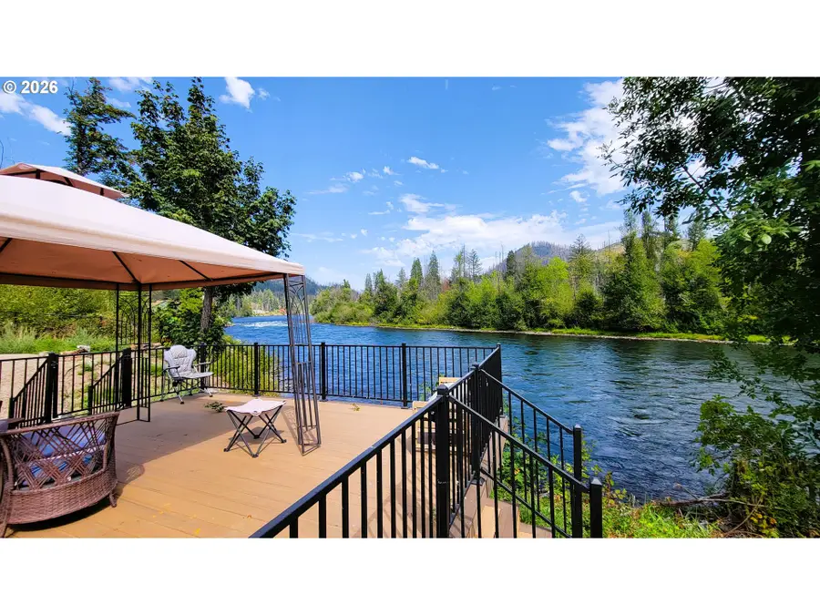 49570 Mckenzie Hwy, Vida, OR 97488 - #3