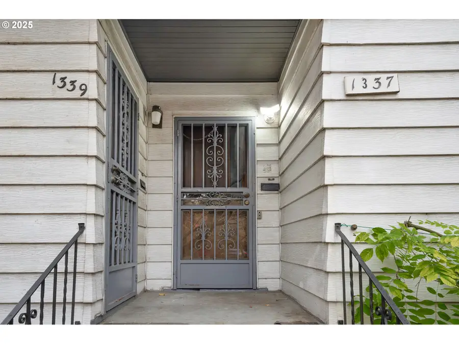 1337 SE 32nd Pl, Portland, OR 97214 - Image #2