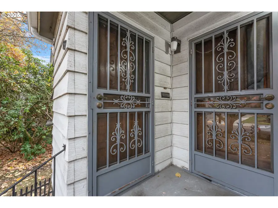 1337 SE 32nd Pl, Portland, OR 97214 - Image #3