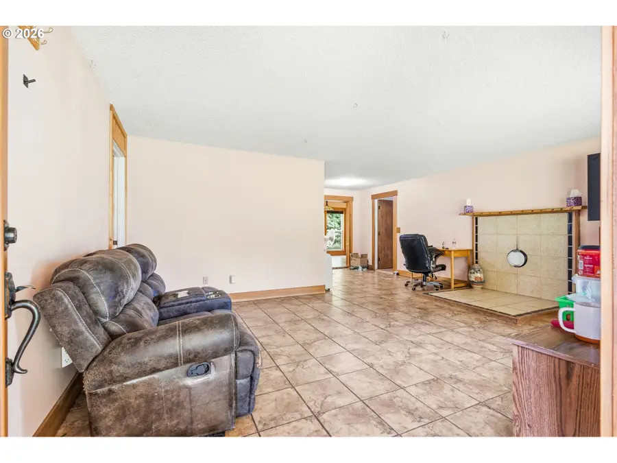 34938 Ede Rd, Lebanon, OR 97355 - #3