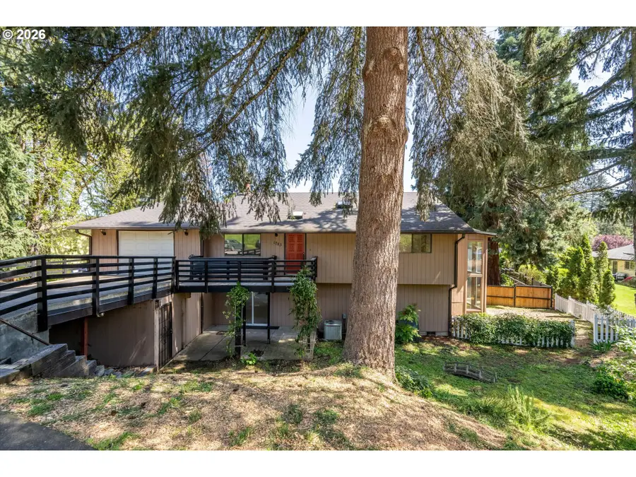 1783 Graham Dr, Eugene, OR 97405 - #2