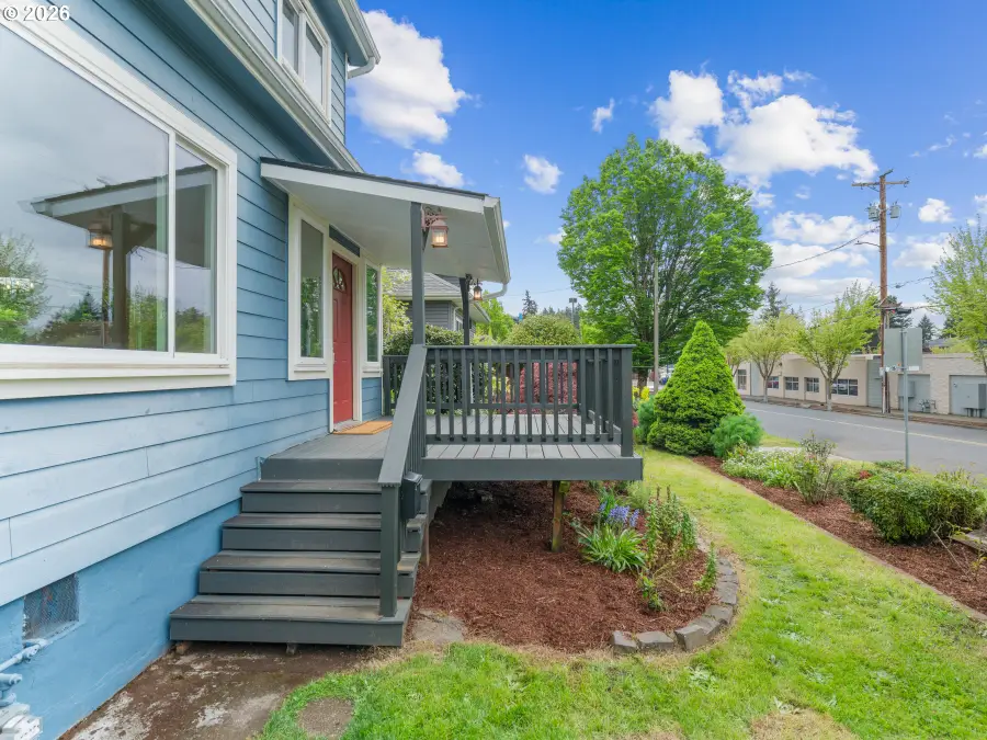 534 NE 67th Ave, Portland, OR 97213 - #3