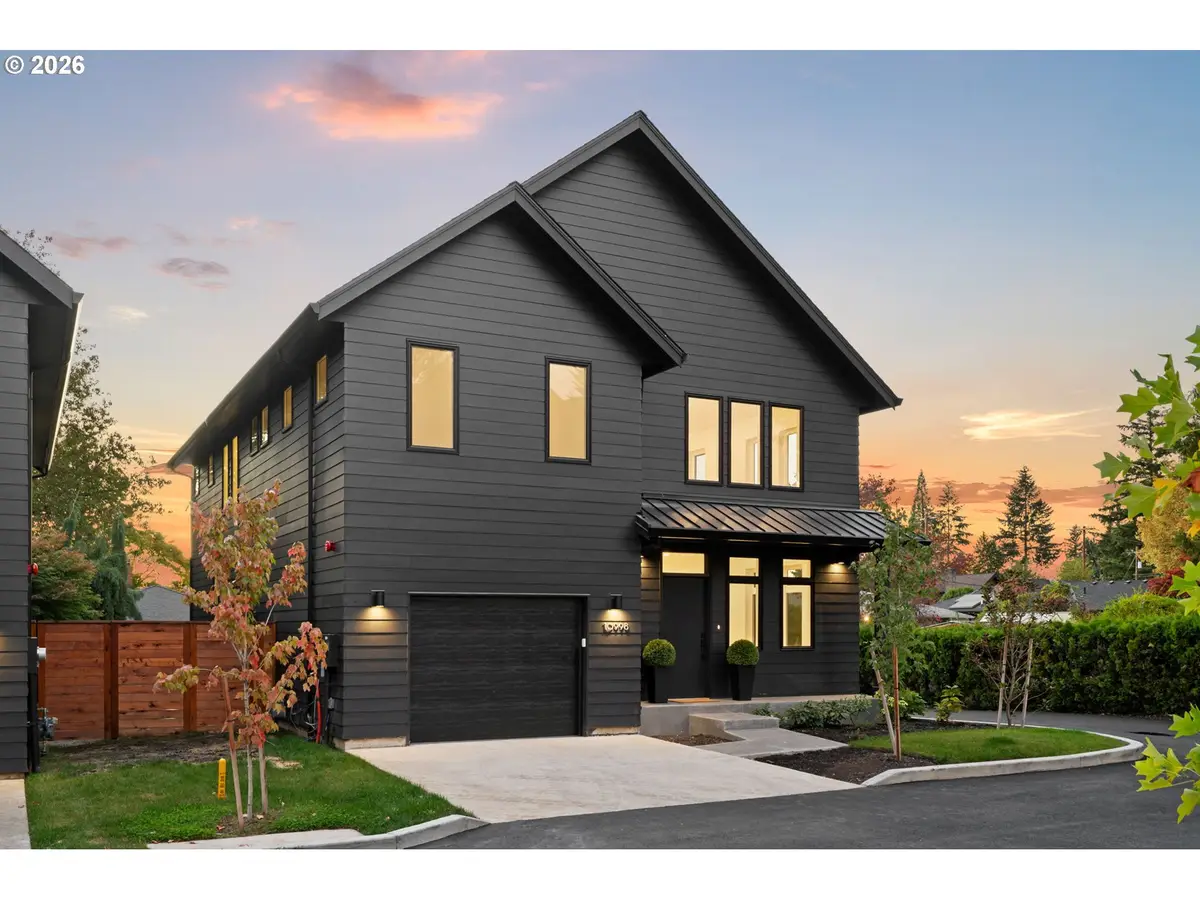 10998 SE Stanley Ave, Milwaukie, OR 97222 - #1