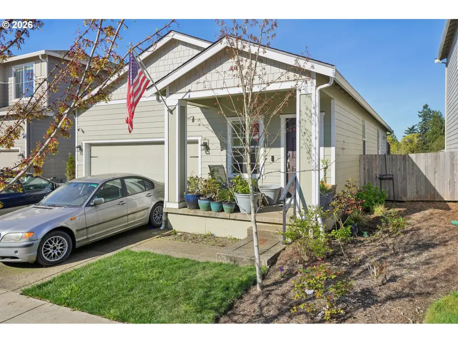 1312 W 17th Ave, La Center, WA 98629 - #2