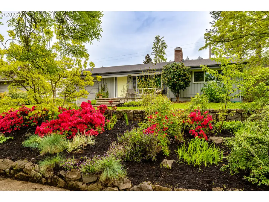 3175 University St, Eugene, OR 97405 - #3