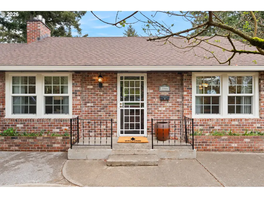 3566 NE Maywood Pl, Portland, OR 97220 - #2