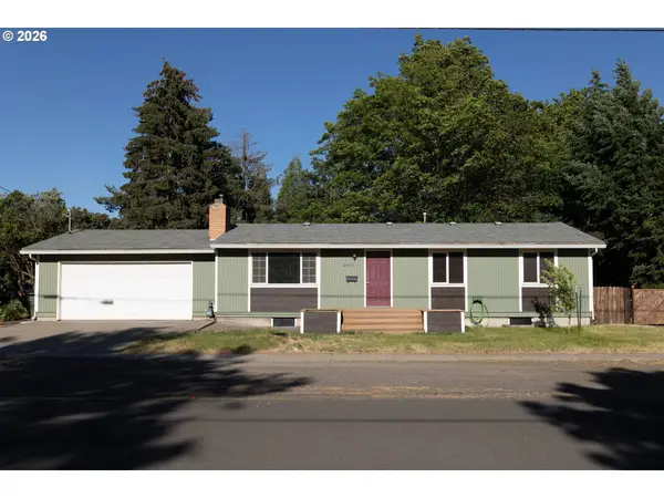 2901 N 4th St, LaGrande, OR 97850