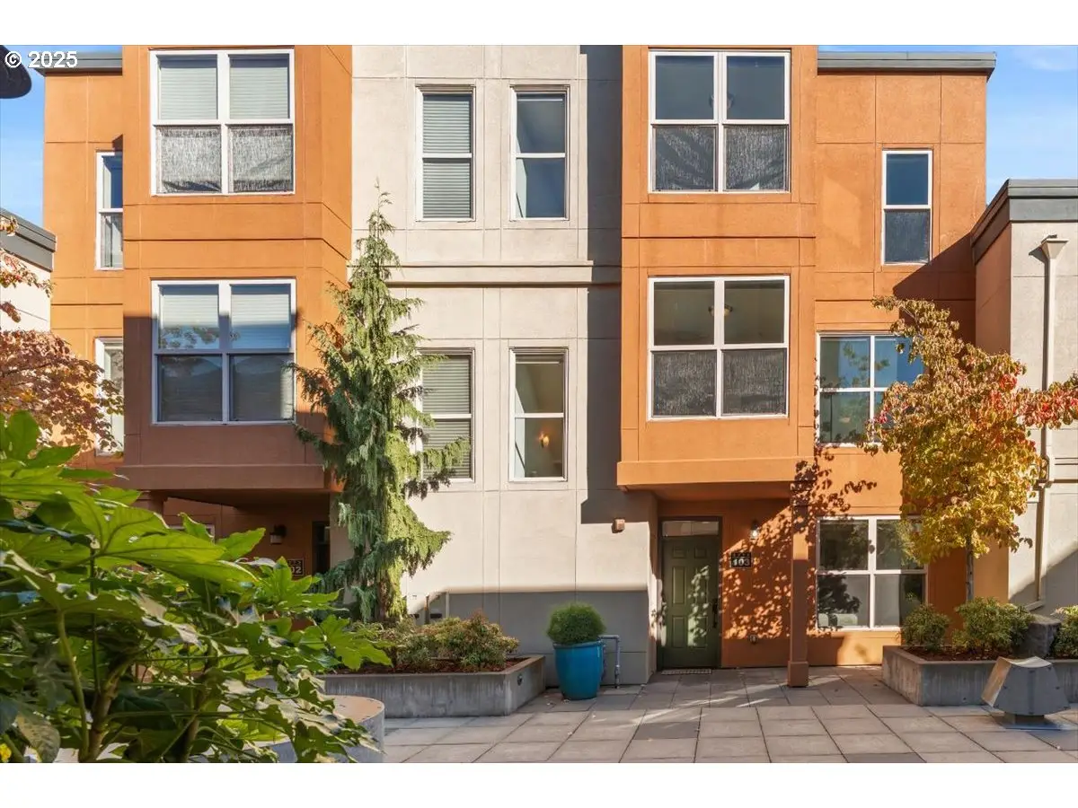 6273 NE Carillion Dr, Hillsboro, OR 97124 - Image #1