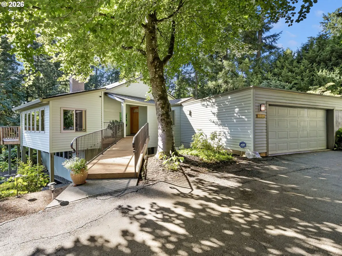 6019 SW Woods Ct, Portland, OR 97221 - #1