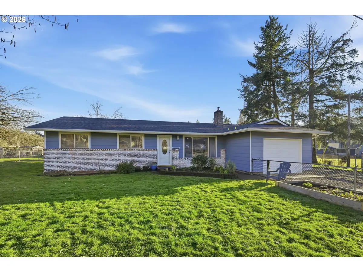 34792 Row River Rd, Cottage Grove, OR 97424 - Image #1