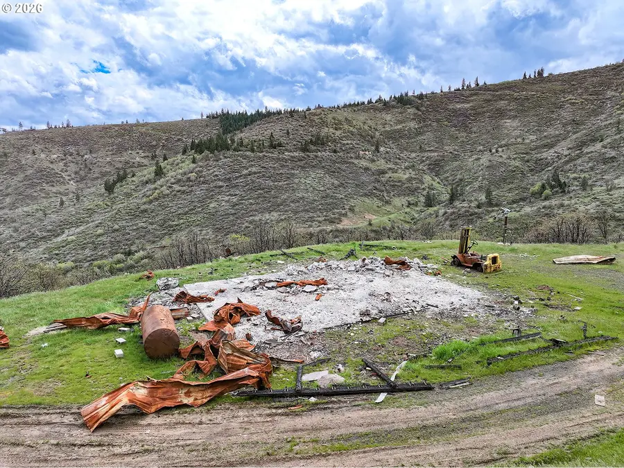 8800 Upper Mill Creek Rd, The Dalles, OR 97058 - #3