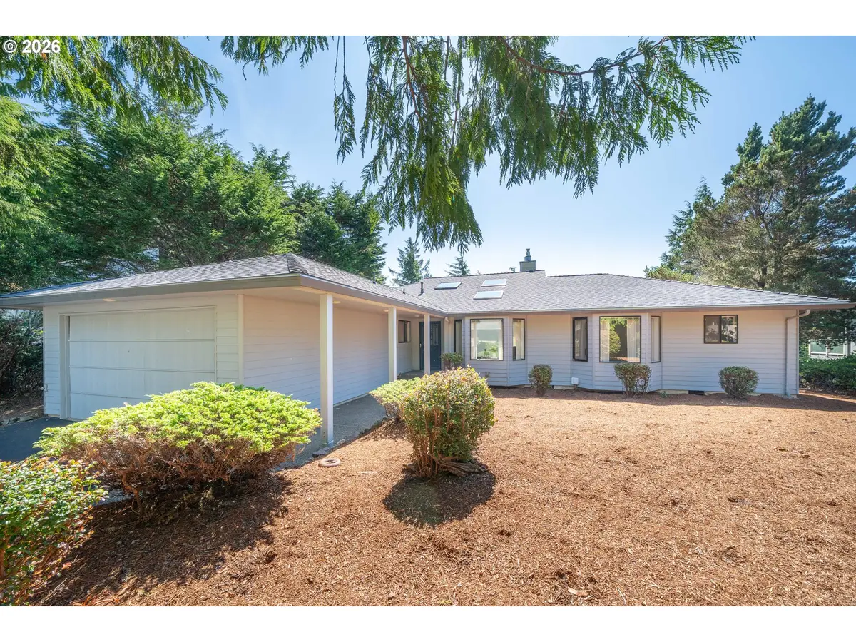 518 Oceanview Ln, Gleneden Beach, OR 97388 - #1