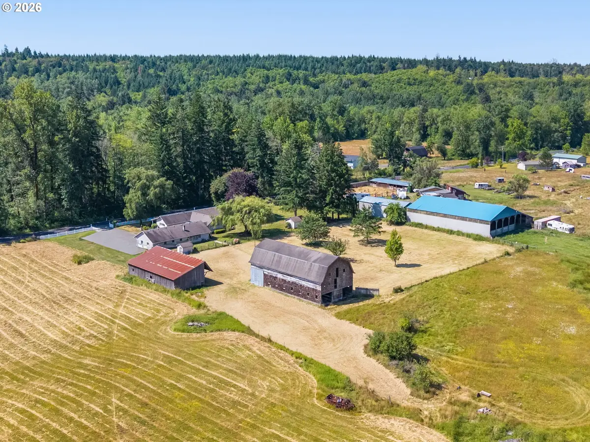 603 Gish Rd, Onalaska, WA 98570 - #1