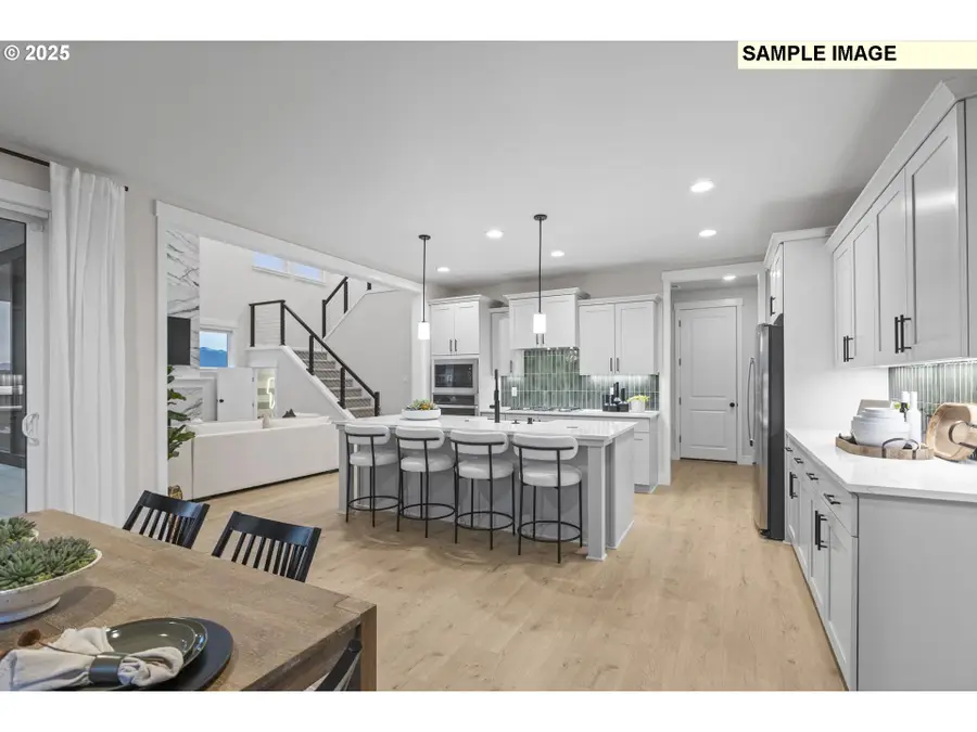 777 Magnolia Ave, Woodburn, OR 97071 - #3