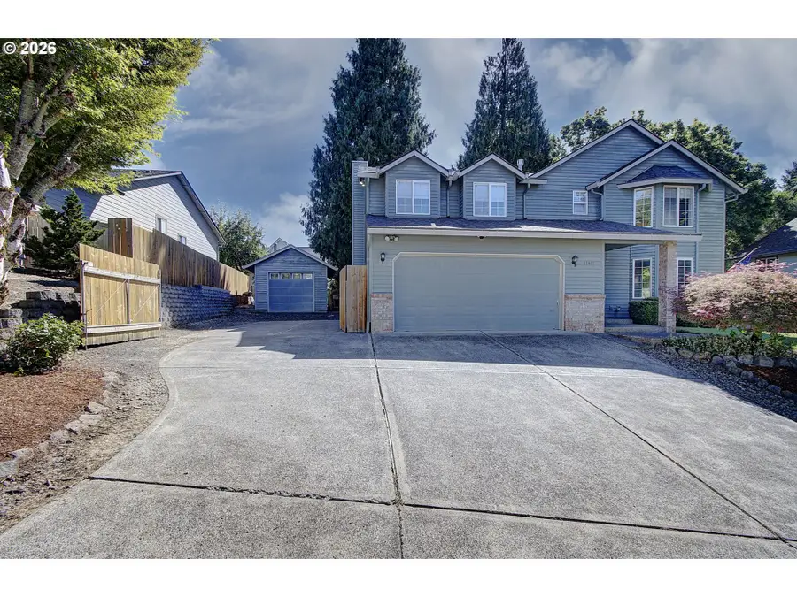 11411 NW 8th Ct, Vancouver, WA 98685 - #2