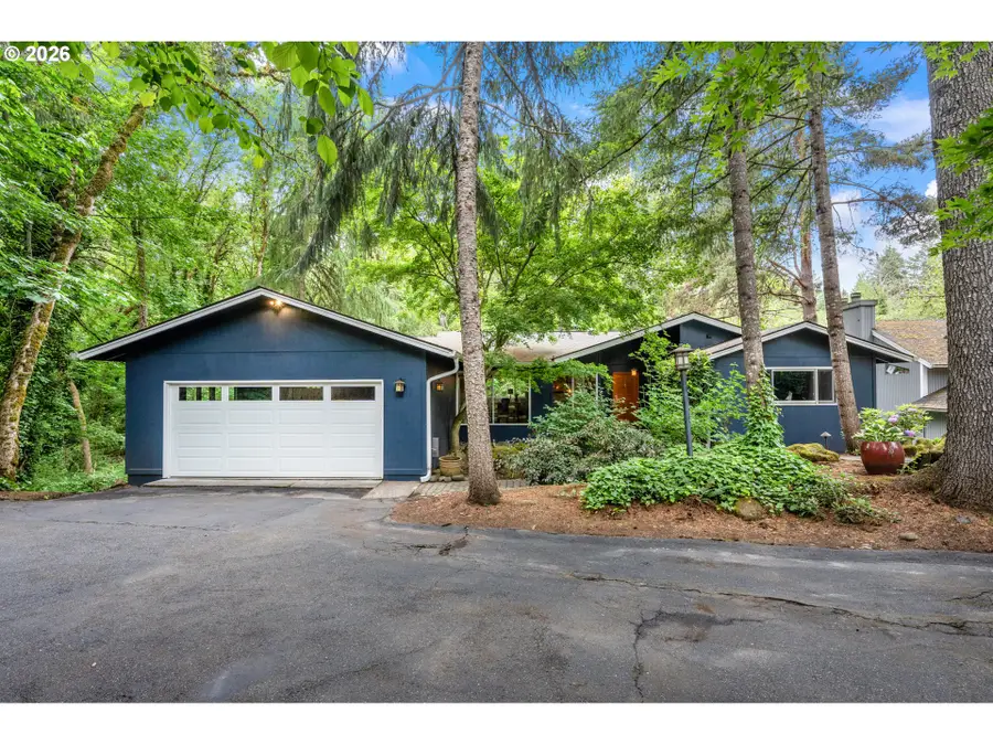 18148 Pioneer Ct, Lake Oswego, OR 97034 - #3