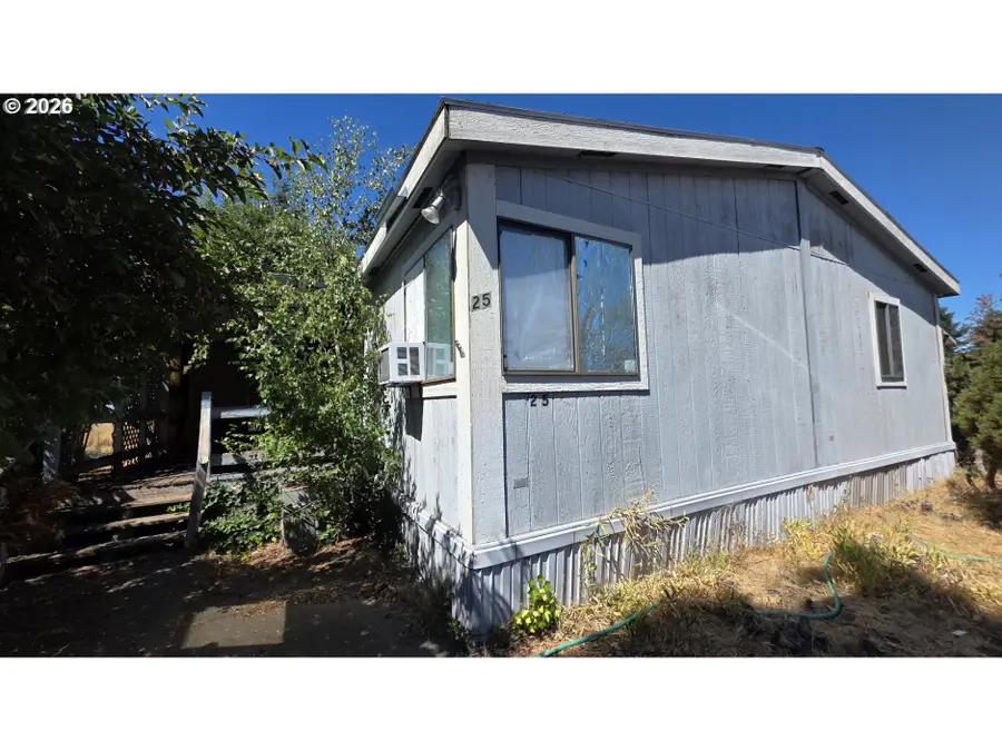 1500 S Columbus Ave #25, Goldendale, WA 98620 - #2