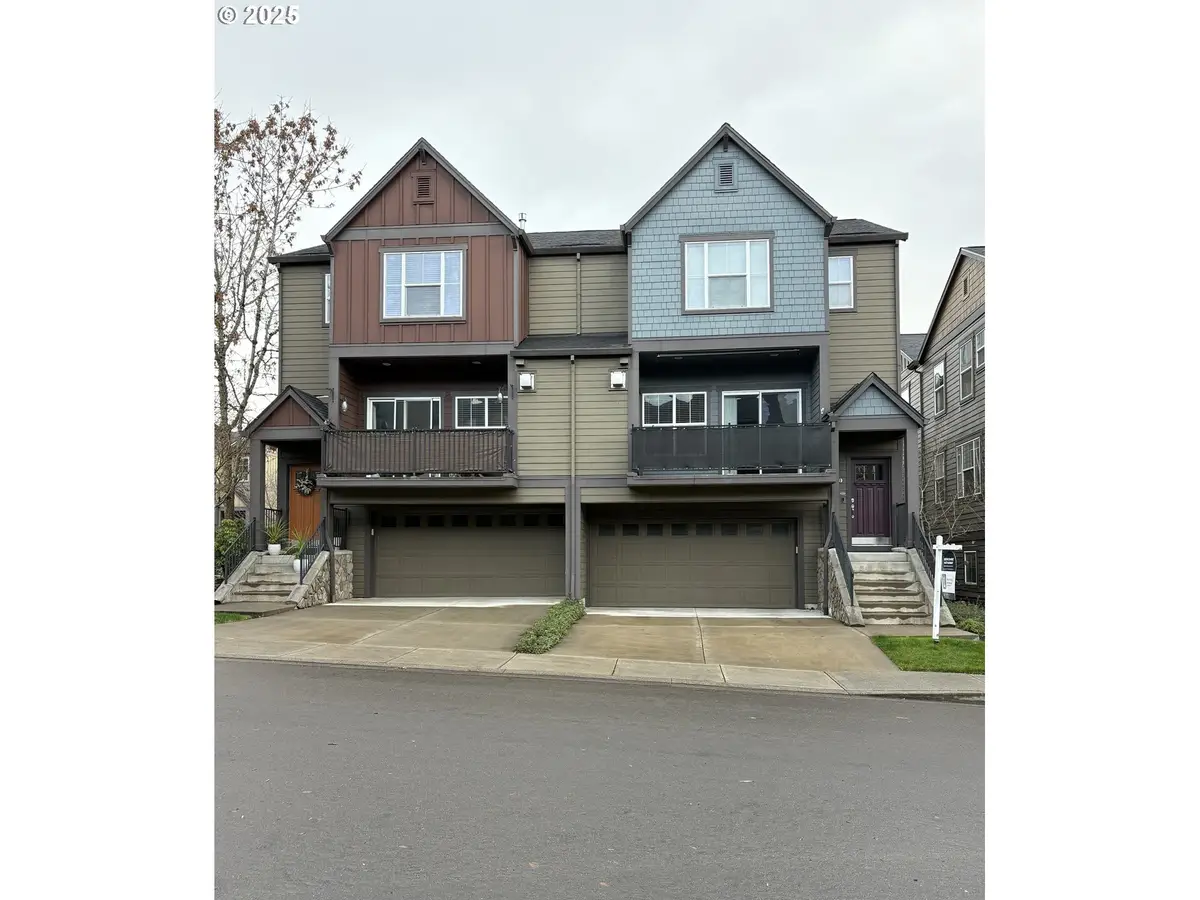 10910 SW Huntington Ave, Tigard, OR 97223 - Image #1