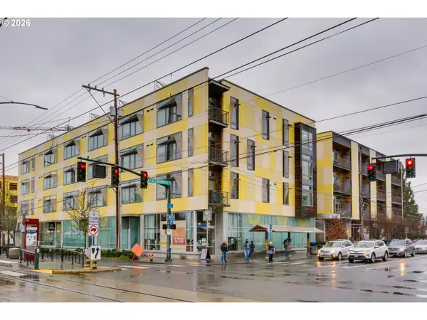 1455 N Killingsworth St #417, Portland, OR 97217