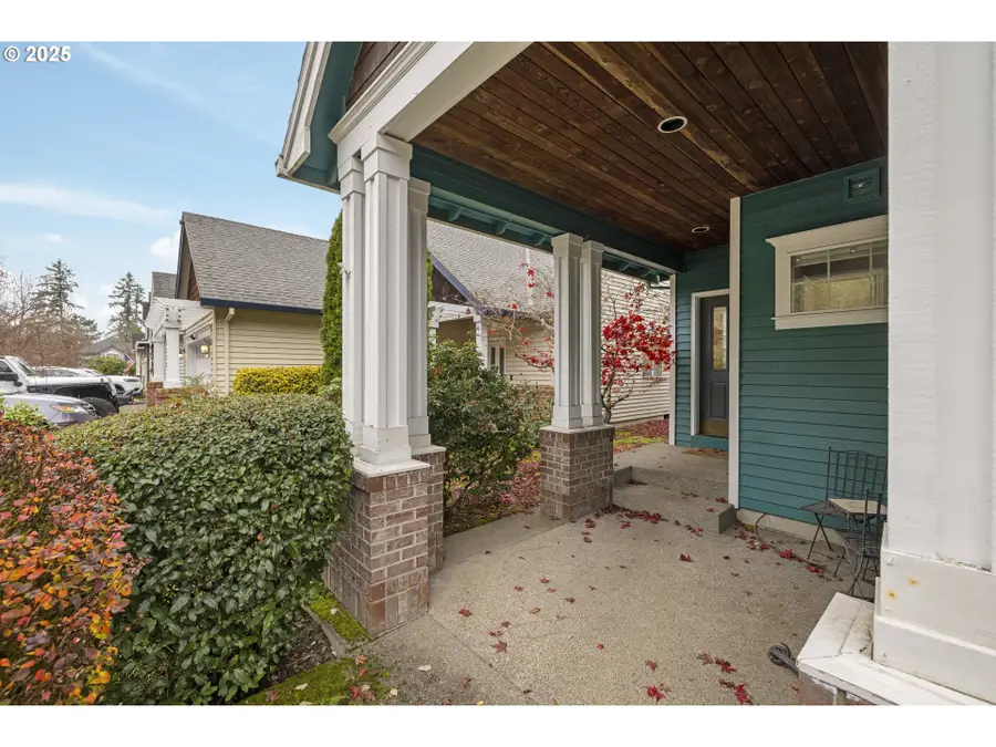 1536 NE Parkside Dr, Hillsboro, OR 97124 - Image #2