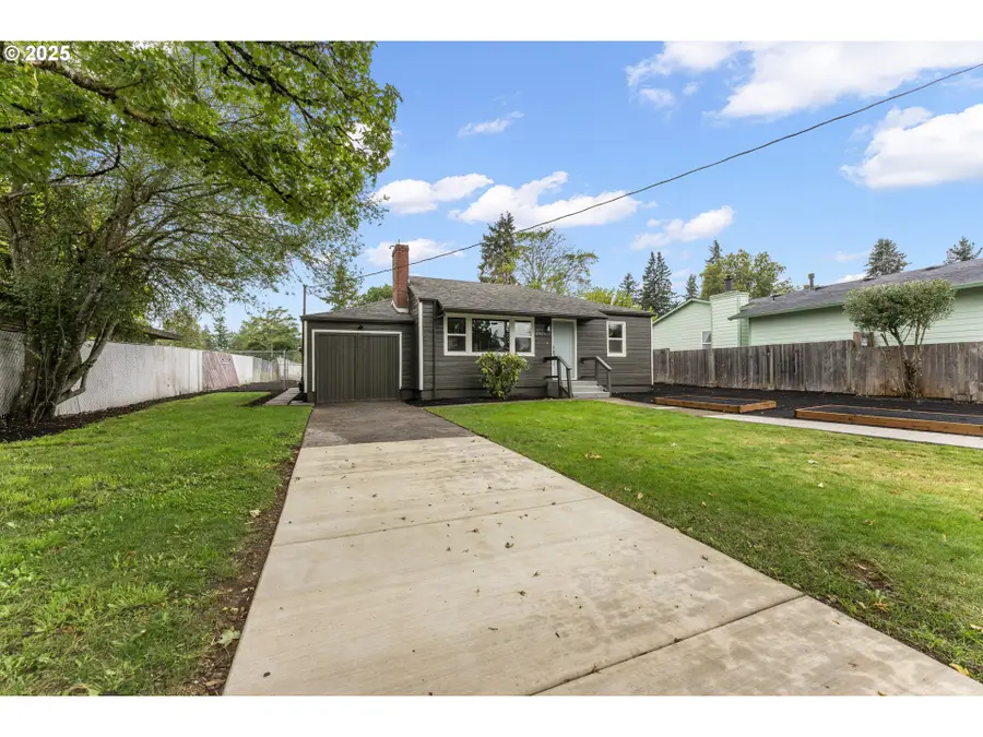 2333 SE 124th Ave, Portland, OR 97233 - Image #2