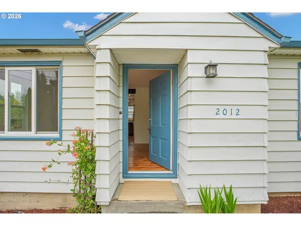 2012 E 33rd St, Vancouver, WA 98663