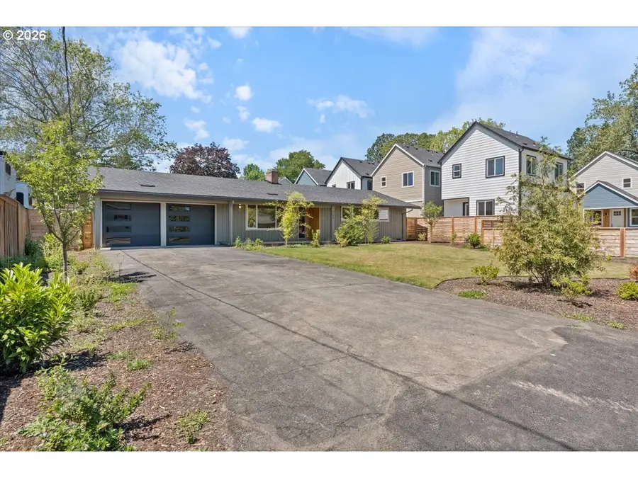 9545 SW 90th Ave, Portland, OR 97223 - #2