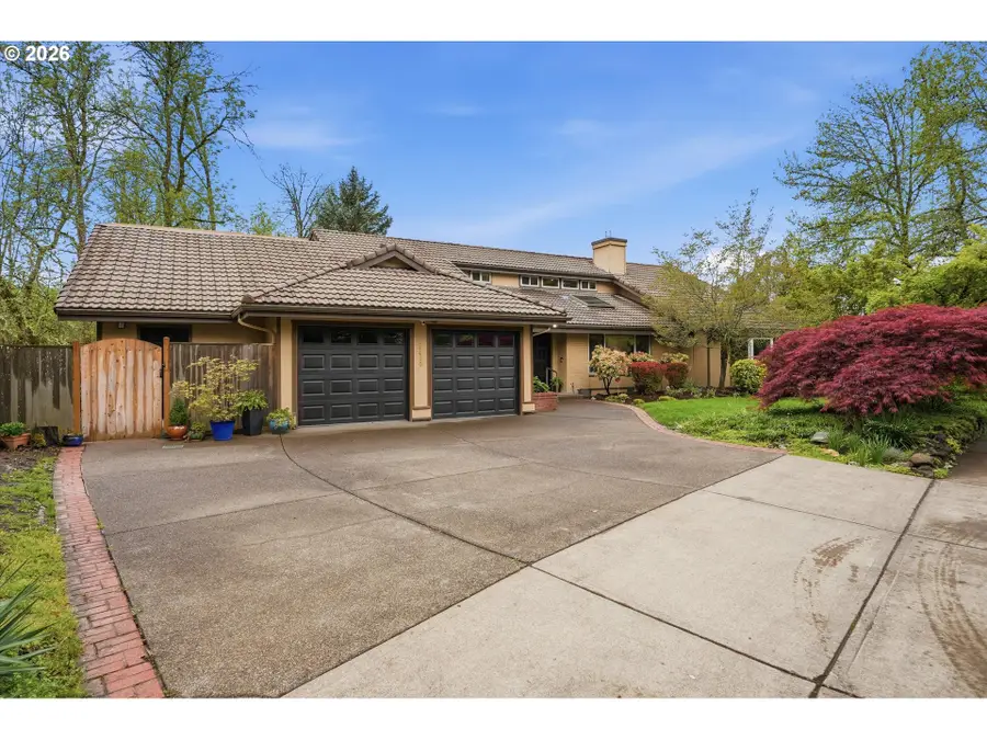 14400 NW Oakhills Dr, Beaverton, OR 97006 - #3