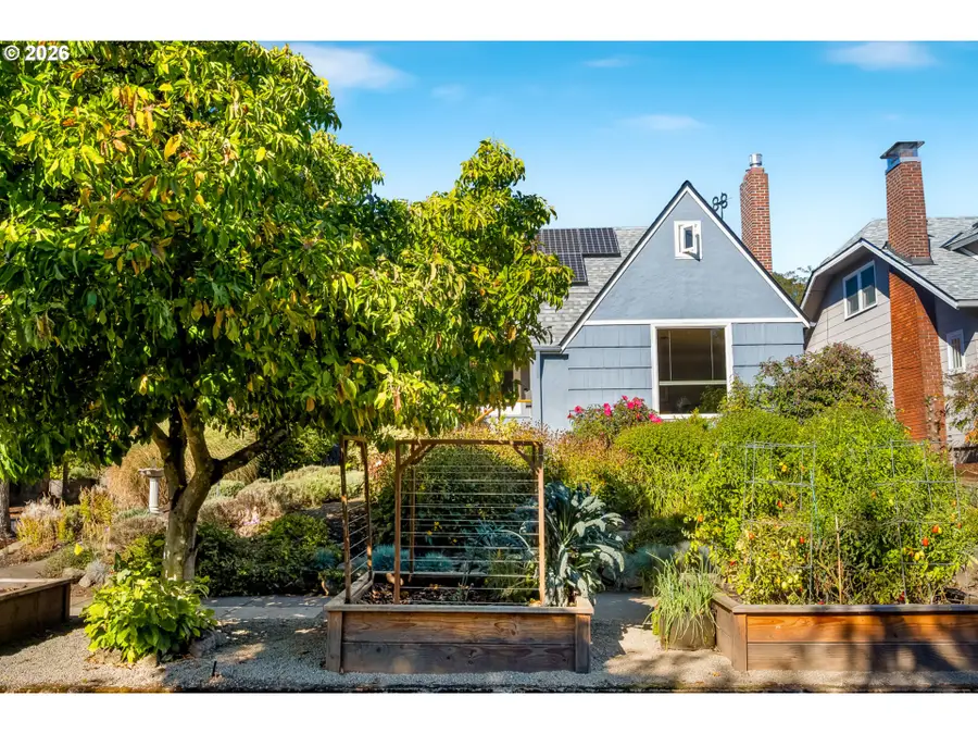 2205 NE Mason St, Portland, OR 97211 - #2