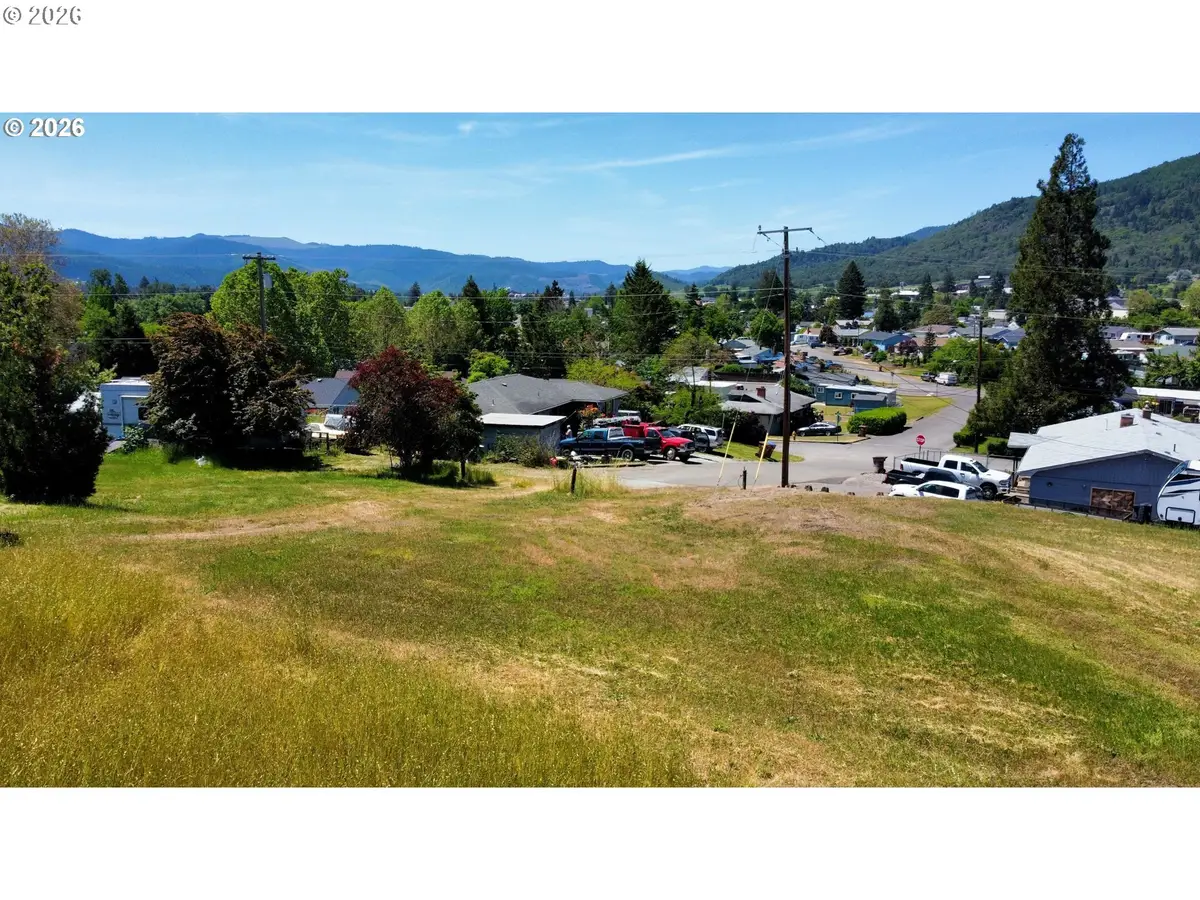 0 Cedar St #36, Riddle, OR 97469 - #1